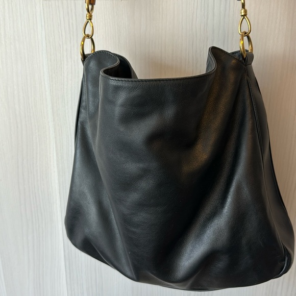 Gucci black leather Diana bag with bamboo handle - Picture 7 of 13